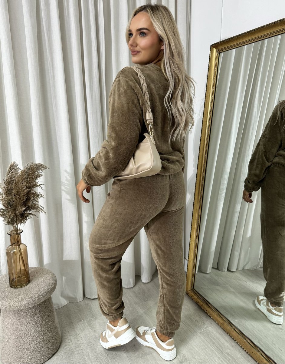 Velvet Long Sleeve Loose Top and Jogger Loungewear Co-ord Set