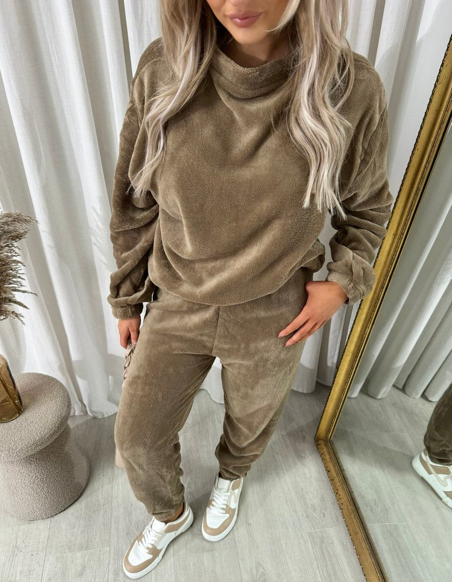 Velvet Long Sleeve Loose Top and Jogger Loungewear Co-ord Set